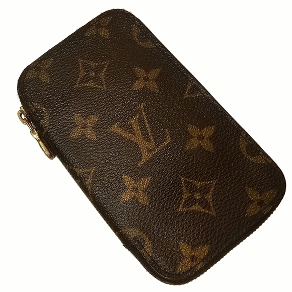 Louis Vuitton Accessories - VINTAGE LOUIS VUITTON KEY CASE